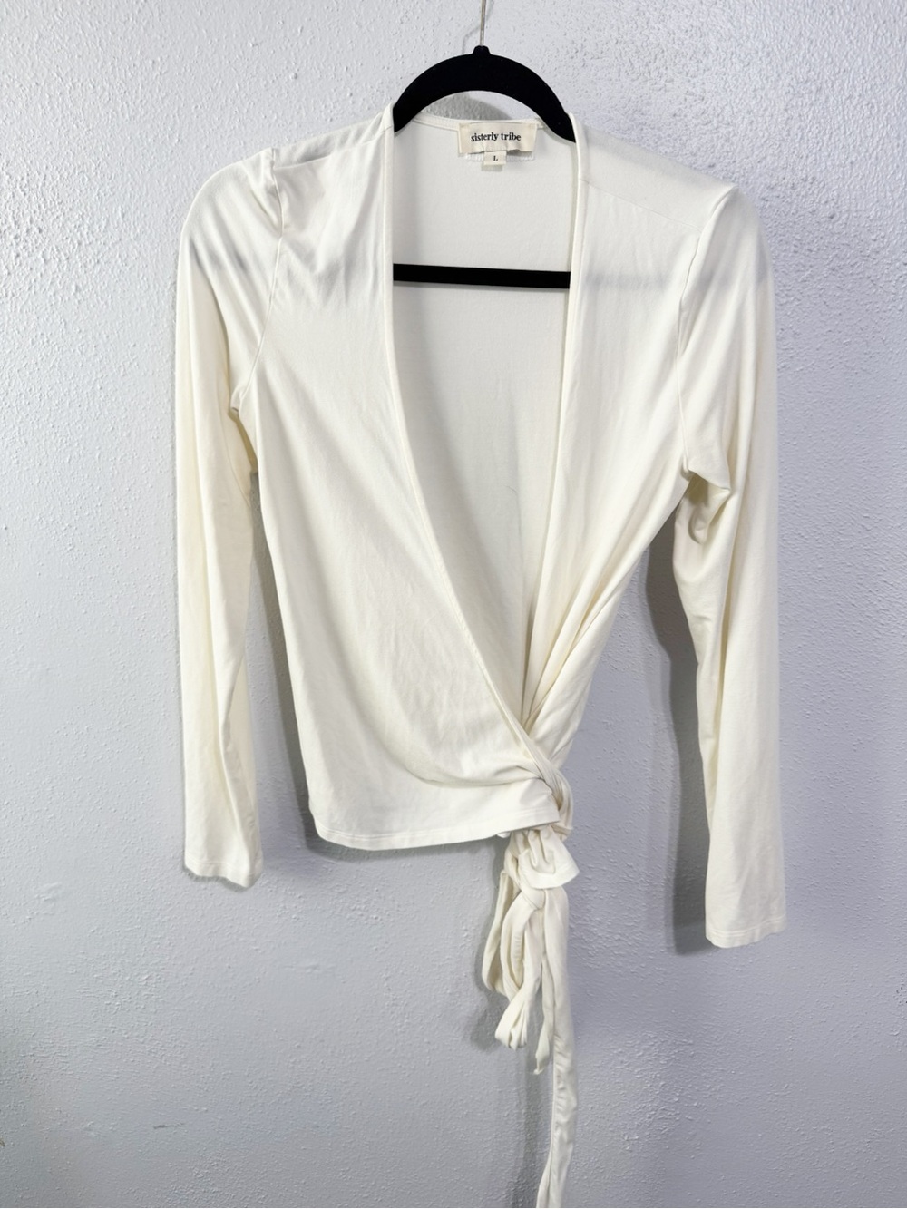 Sisterly Tribe Cream Long-Sleeve Wrap Tie Blouse ballet style size large